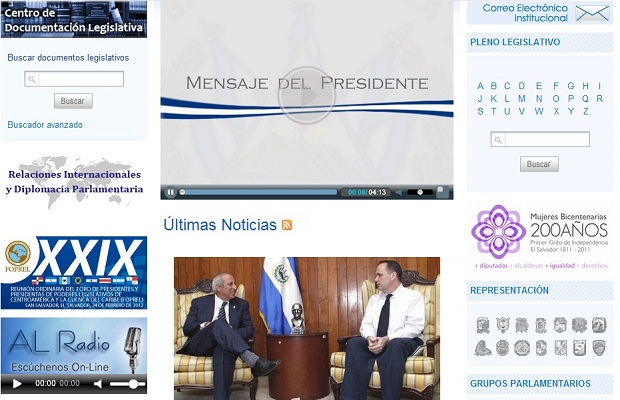 El primer pantallazo de la página web de la Asamblea Legislativa, institución conformada por 84 diputados elegidos por elección popular, ofrece un mensaje del señor presidente y una noticia sobre sus actividades.